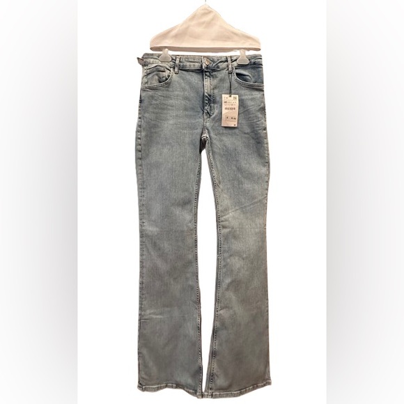 Zara . High rise, flare leg. Size eur 42,USA 10,mex 32. - Picture 2 of 13
